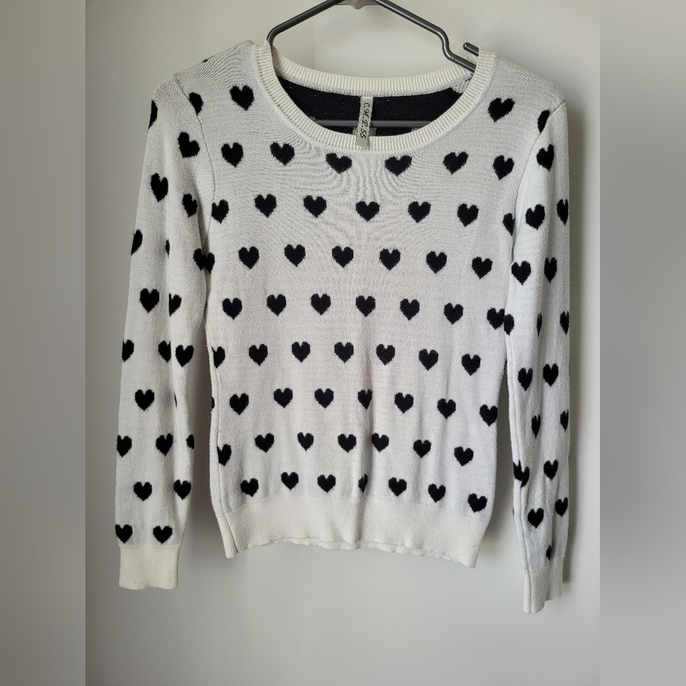 Black and White Heart Pattern Sweater